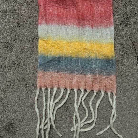 Lauren Conrad Scarf/Wrap-Multi Color Stripe-Twisted Fringe-Acrylic-EUC - Picture 12 of 16